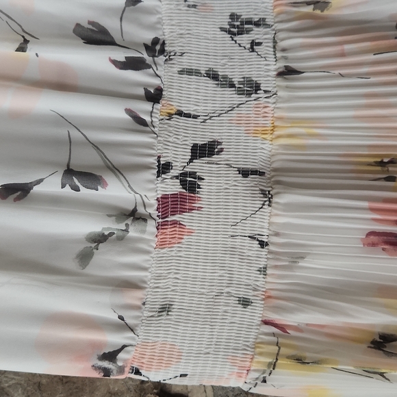 White House Black Market White Floral Dress ♥ - Picture 7 of 11